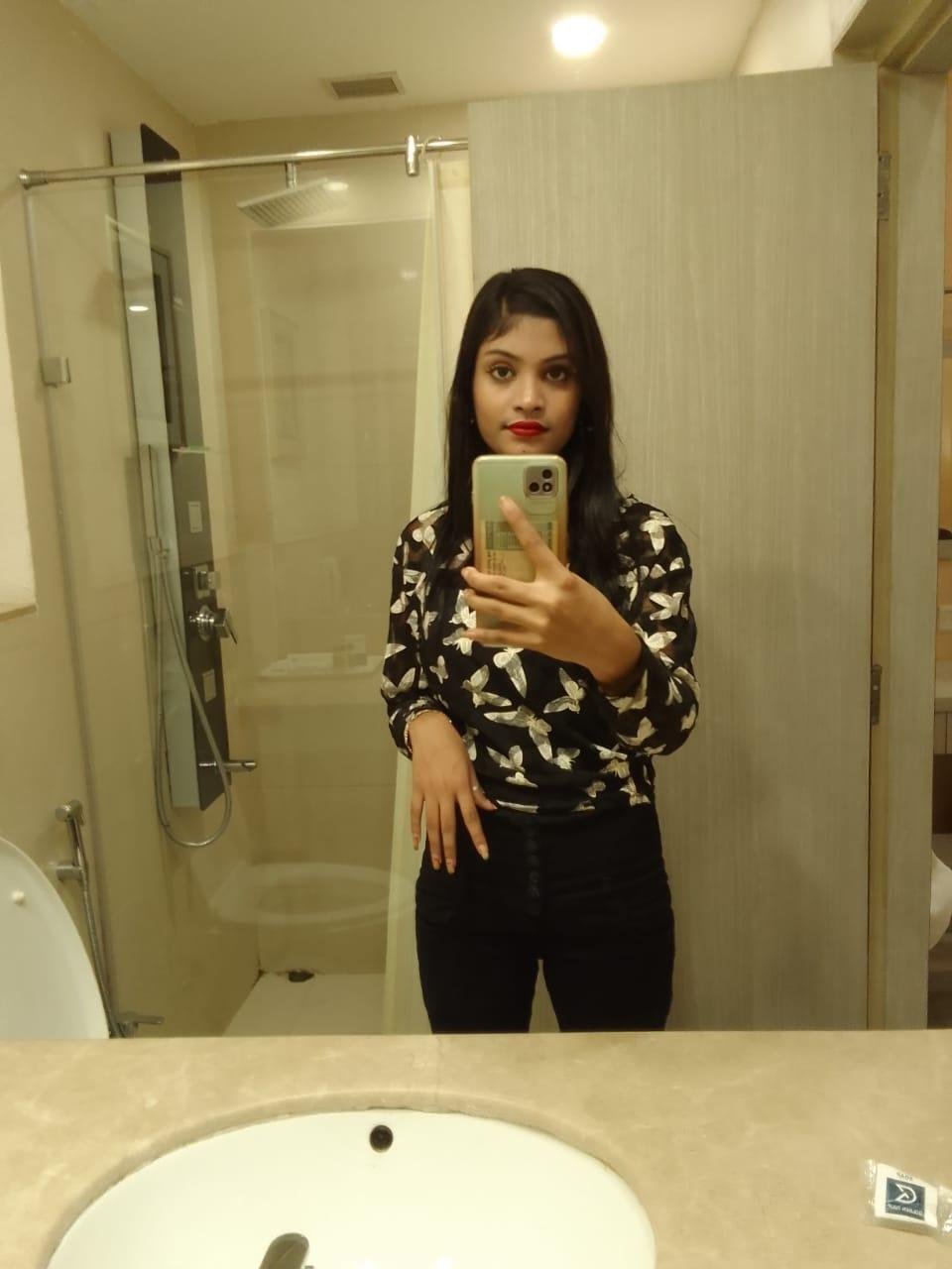  call girl in Viman Nagar