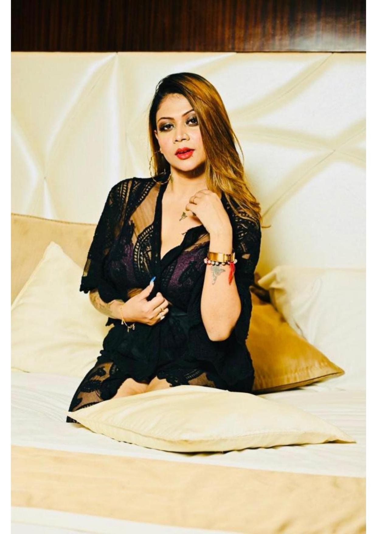  call girls Viman Nagar